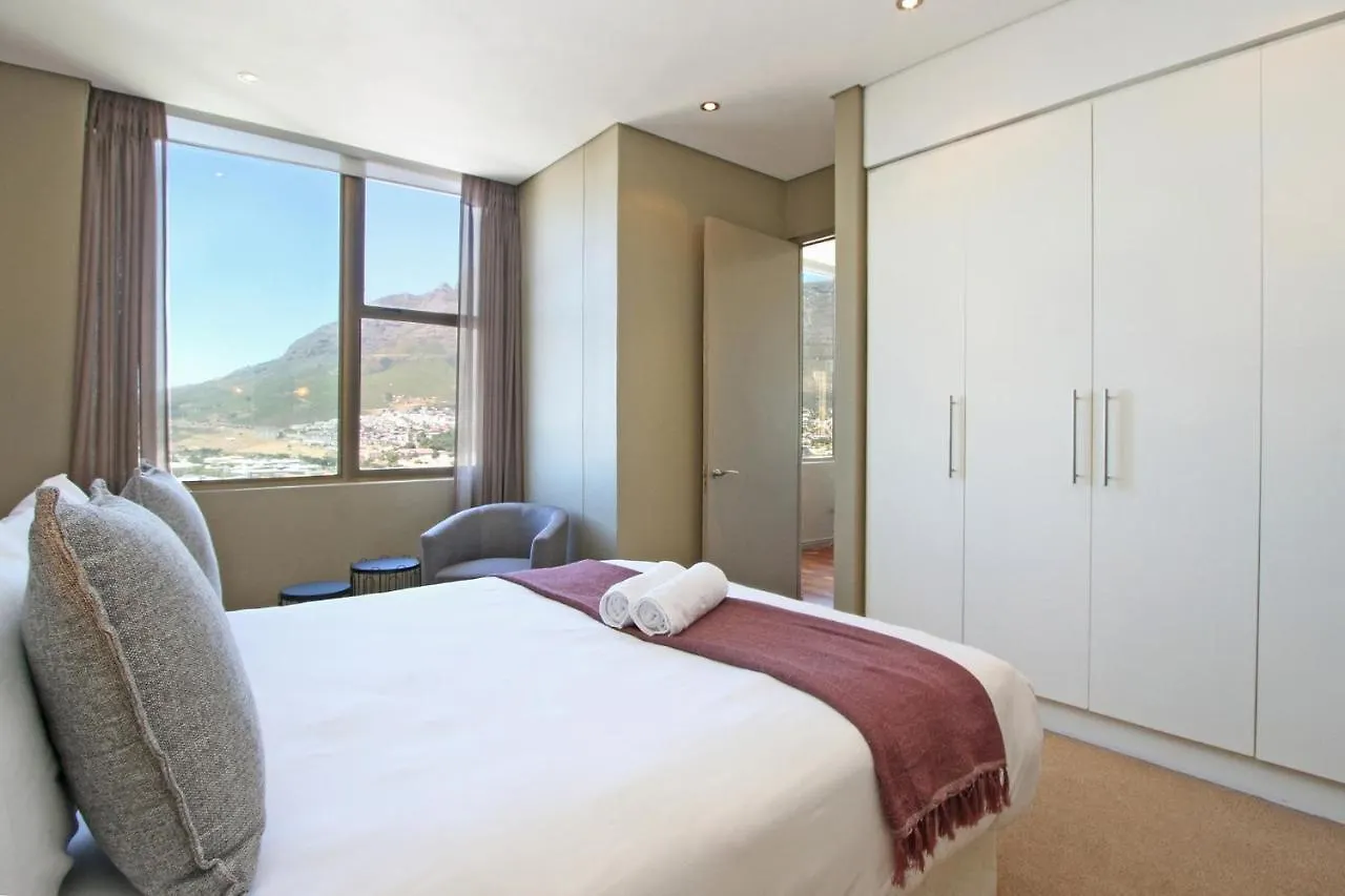 Spacious 3 Bedroom Family Apartment In Cape Town 0*,  South Africa